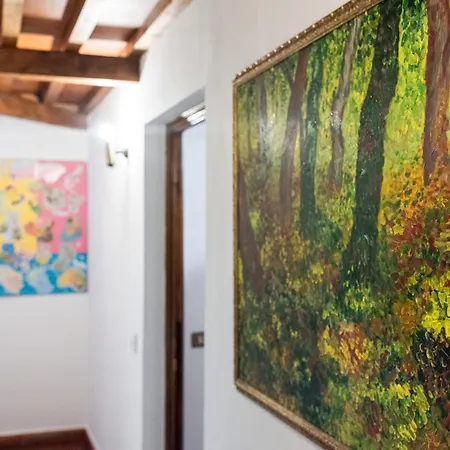 Bed & Breakfast Strange Uncle Florencie