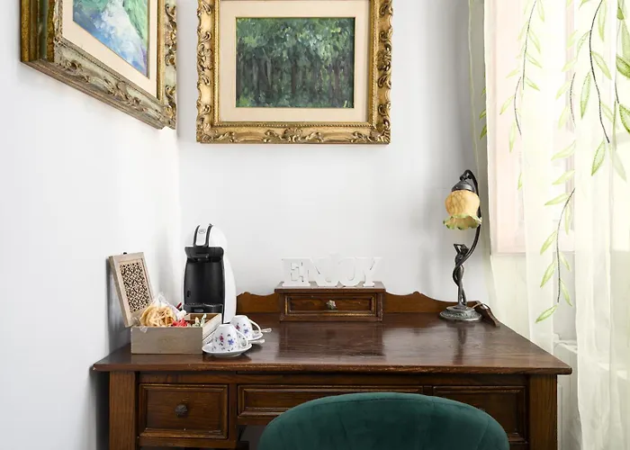 Strange Uncle * Florencja